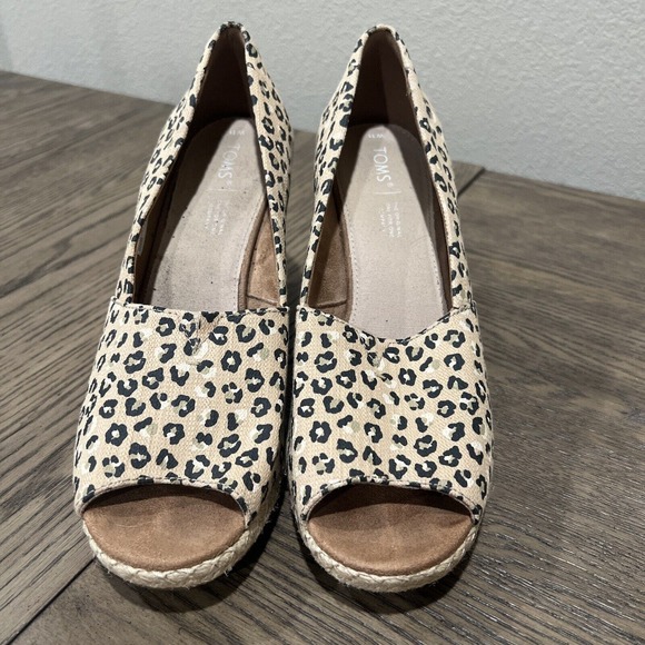 Toms Shoes Women Size 11 Cheetah Leopard Animal Print Wedge Canvasbro - Picture 2 of 14